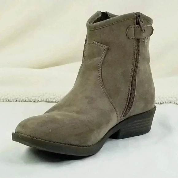 Sam Edelman Size 4 Taupe Becka Addie Side Zip Tassels Suede Women's Ankle Boots - Picture 1 of 12